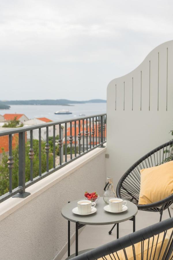 Hvar Top View Apartment フヴァル エクステリア 写真